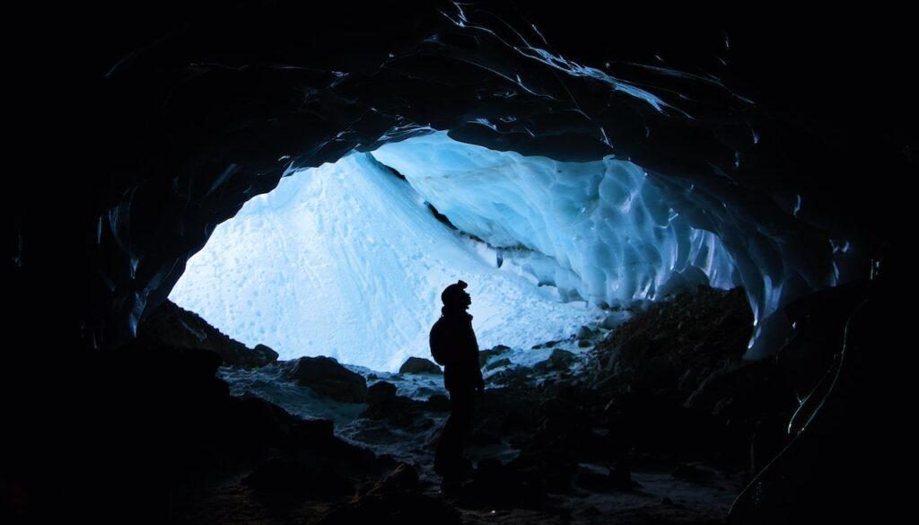 are-caves-hot-or-cold