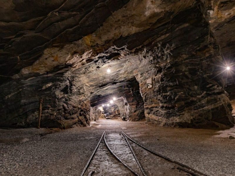 are-caves-underground