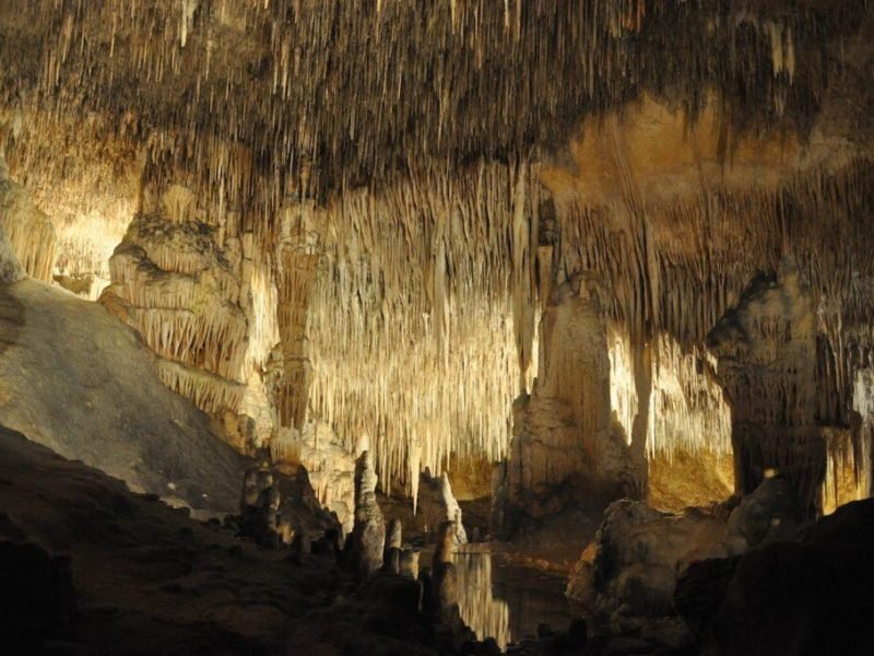 which-caves-to- visit-in-mallorca
