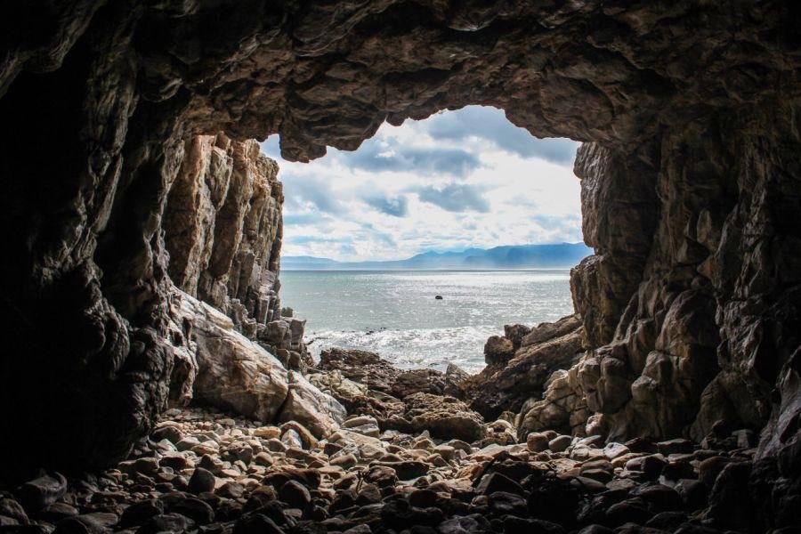 Beginner Cave Explorer